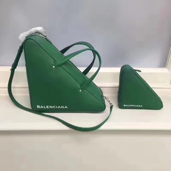 【18AW新作】★バレンシアガコピー★Triangle Medium Duffle bag