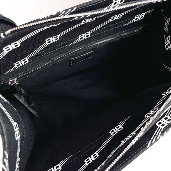 バレンシアガ 新型トートバッグ スーパーコピー★Small【秋冬大SALE★】