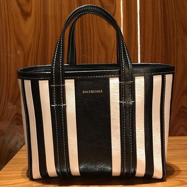 バレンシアガ ハンドバッグ 偽物★BARBES ストラップ付 6714041VGAN1090