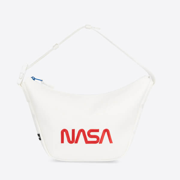  バレンシアガ バッグ 偽物 NASA ロゴ SPACE スリングバッグ