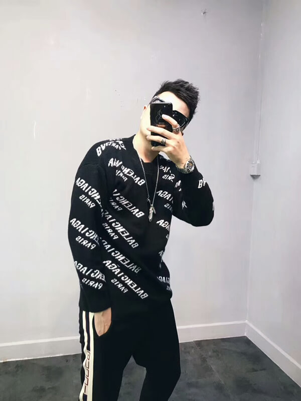2018新作大人気 バレンシアガスーパーコピー ☆Pullover mit Logo-Muster