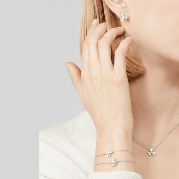 Van Cleef＆Arpels ヴァンクリーフ＆アーペル コピー フリヴォル ペンダント すぐお届け VCARP0J400