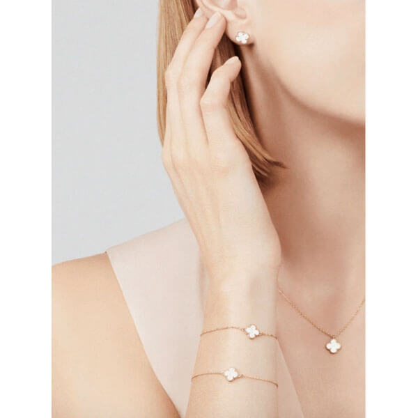 ヴァンクリーフ＆アーペル ネックレス コピー Van Cleef & Arpels◇Sweet Alhambra Pendant ギフトに