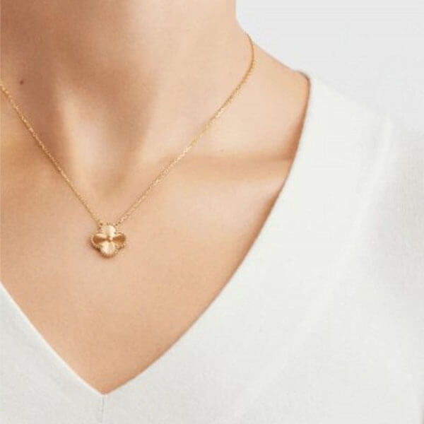 ヴァンクリーフ＆アーペル ペンダント コピー★Van Cleef & Arpels★Vintage Alhambra pendant★guilloche♪VCARP4KL00