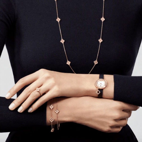 【Van Cleef & Arpels】ヴァンクリーフ＆アーペル コピー スウィート アルハンブラ ブレスレット