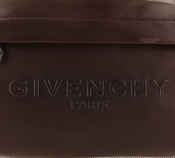 GIVENCHY 16AW ジバンシィスーパーコピー エンボスロゴ レザーポケット バックパック 05763547 284