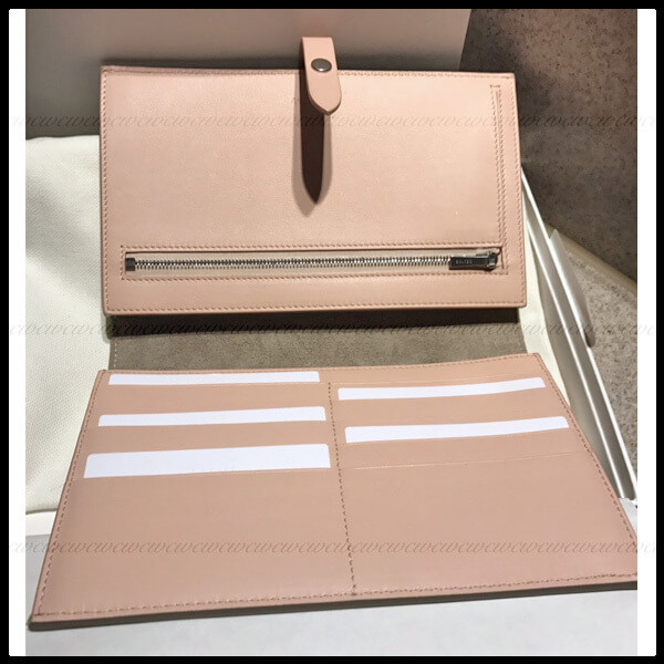 2017SS ギフトにも セリーヌ コピー セリーヌ ストラップ*ラージ財布