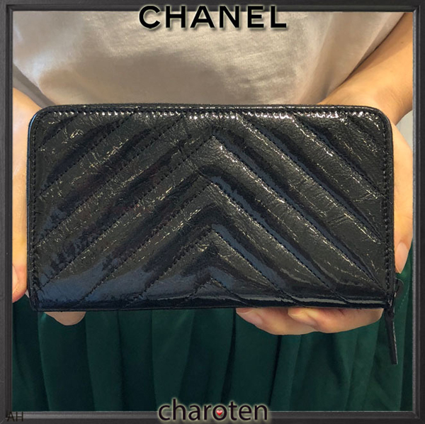 18/19AW シャネルスーパーコピー スマホ入る ミニzip W ブラックメタル金具