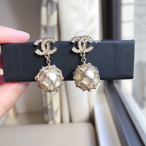 シャネル ピアス コピー AB0674 CCロゴ  パール☆ピアス