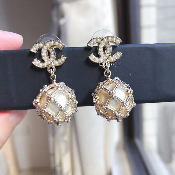 シャネル ピアス コピー AB0674 CCロゴ  パール☆ピアス