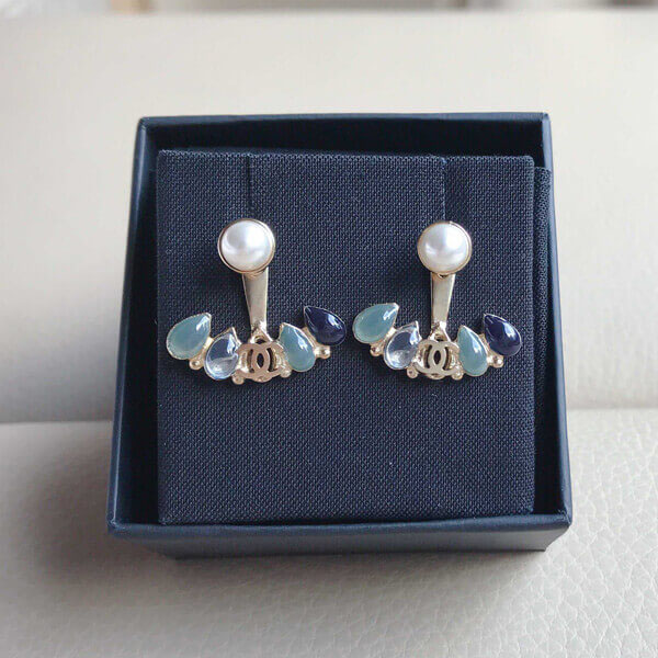 シャネル ピアス 偽物 宝石とパール☆CCロゴ☆ピアス  