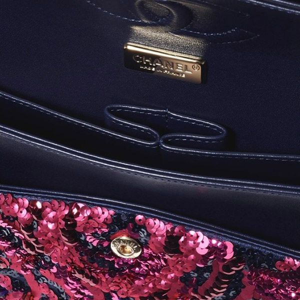 【21AW】シャネル ショルダーバッグ 偽物 クラシックバッグ A01112B06705NF852
