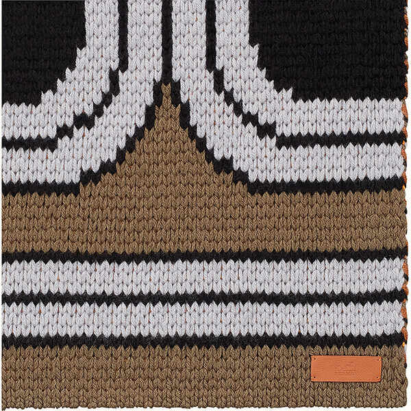 エルメス マフラー 偽物 エルメス◆ギフトにも カシミア ロゴ マフラー cashmere muffler
