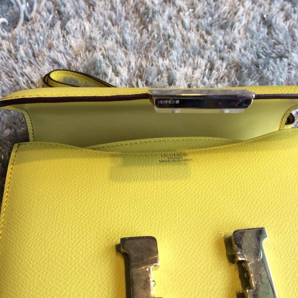 エルメスコンスタンス スーパーコピー ショルダーバッグ ミニ コンスタンス3 Yellow×シルバー金具 ヴォースイフト Q刻印 エルメス バッグ her-0356