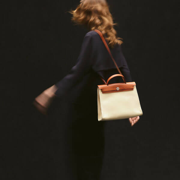 エルメス ケリーバッグ コピー 人気『エルメス』HERBAG RETOURNE 31Capucine☆