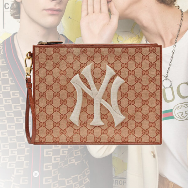 【グッチ NY 偽物 Yankees グッチ ニューヨークヤンキース クラッチ】ブリックレッドオリジナル GGキャンバス
