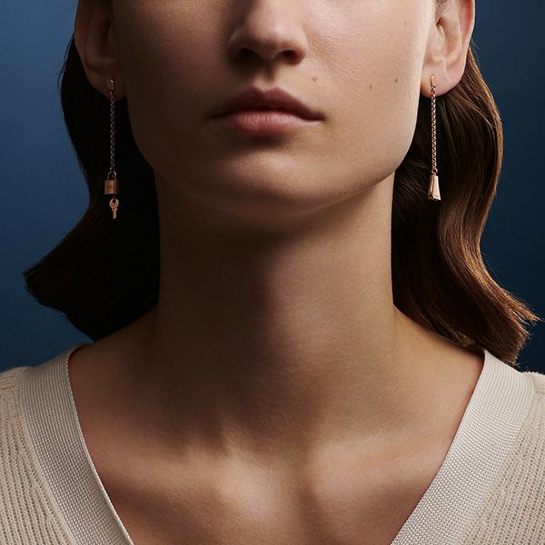 【希少★】エルメス ロング ピアス 偽物 Kelly ケリークロシェット H220551B00