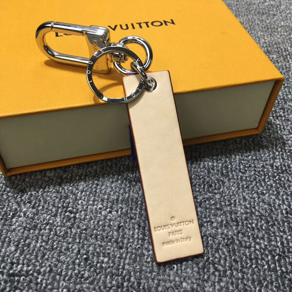 ルイヴィトン シュプリームコピー ルイヴィトン シュプリーム Downtown Tab Charm Epi キーホルダー APRICOT