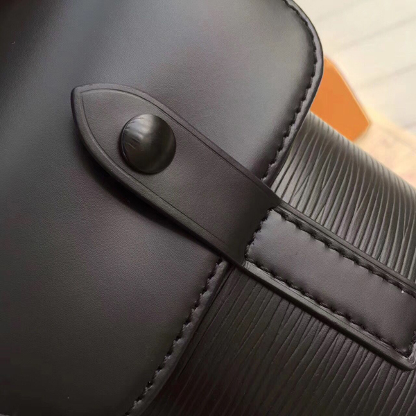 シュプリームヴィトン 偽物 リュック シュプリーム ルイヴィトン PM Epi Backpack