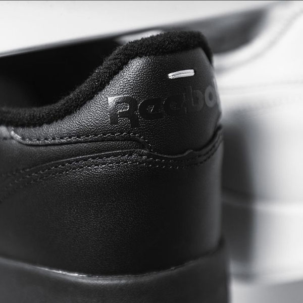メゾンマルジェラ リーボック スニーカー コピー【限定コラボ】X REEBOK Classic Leather Tabi