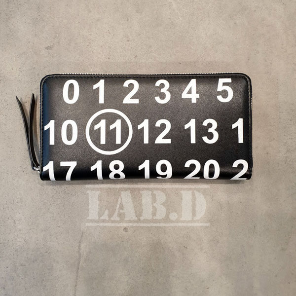マルジェラ 財布 偽物 Maison Margiela メゾンマルジェラ 数字ロゴ LOGO ZIPPED WALLET 長財布 黒 S56UI0110 PS064 T8013