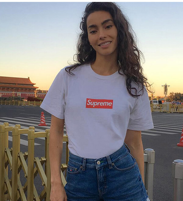 2020SS新作 白 シュプリームコピー シュプリーム 20周年 Box Logo Tee Tシャツ