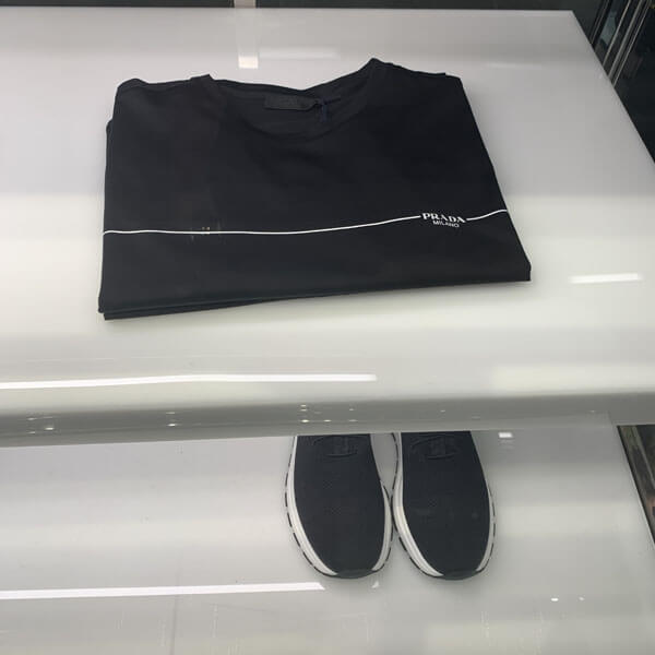 プラダ Tシャツ コピー【PRADA】ロゴ入 カジュアルTシャツ