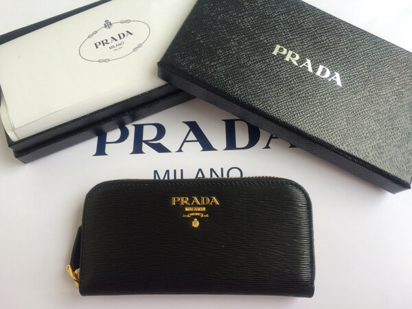 PRADA プラダキーケーススーパーコピー Vitello Move ジップアラウンドキーケース 1PG604