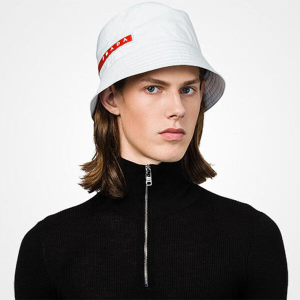 カイアガーバー着用【PRADA プラダ キャップ コピー】テクニカルファブリック ハット