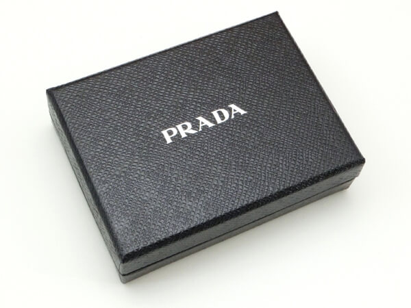  PRADA プラダキーケーススーパーコピー ★ サフィアーノ 6連 キーケース ★ 1PG222 ブラック