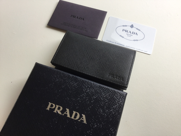 PRADA プラダキーケーススーパーコピー 大人気！サフィアーノ 名刺 / カードケース 2MC122 黒
