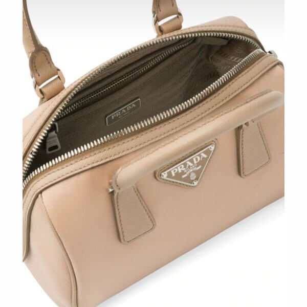 prada re edition 2005 fake vs real