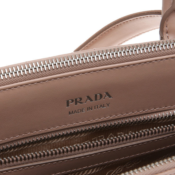 プラダ ダイアグラム 偽物 PRADA ダイアグラム ショルダー 2way 1BA863 2D91 F0PLD