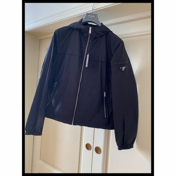 プラダ ジャケット コピー PRADA((SGA466))三角ロゴナイロンパーカー