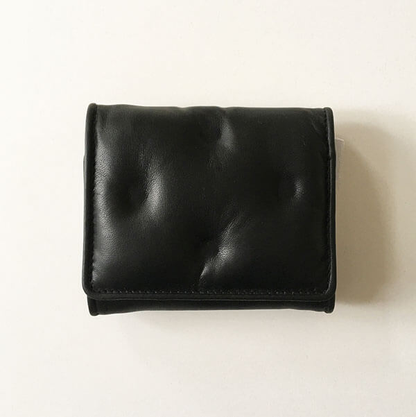 マルジェラ 財布 偽物 [メゾンマルジェラ] Glam slam wallet 3つ折り財布 S56UI0138
