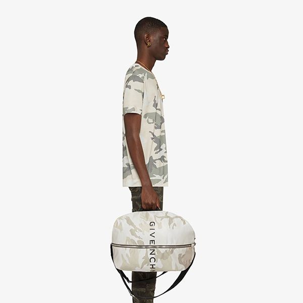 ジバンシィ 4Gロゴ 迷彩プリント コットン 半袖 Tシャツ コピー BM71D730W0-274