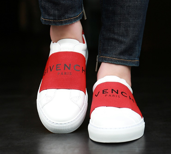(ジバンシィ偽物 GIVENCHY)Urban ストラップ レザースニーカー BE0005E01Y 112