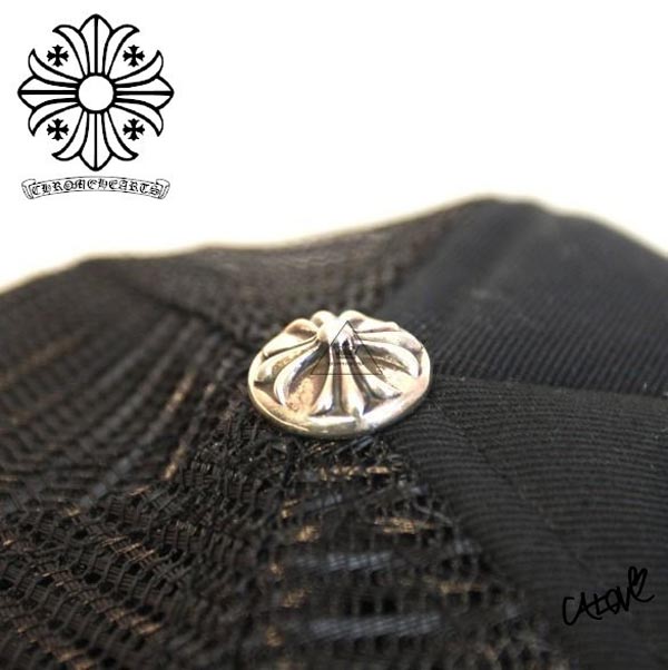 CHROME HEARTS★クロムハーツ キャップ コーデ レプリカ【CHセメタリークロス×赤レザー】