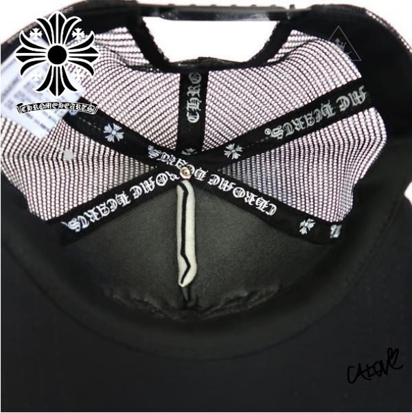 CHROME HEARTS★クロムハーツ キャップ コーデ レプリカ【CHセメタリークロス×赤レザー】