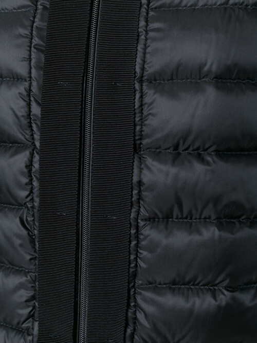 MONCLER モンクレールスーパーコピー タッセル装飾ダウンジャケット A2093498098054156