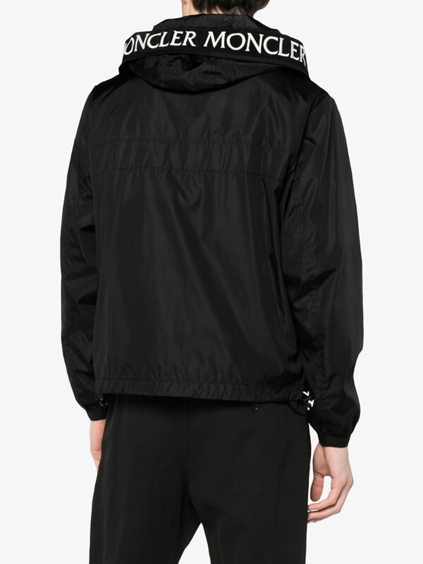 2020新作限定☆モンクレールコピー MONCLER MASSEREAU ナイロン ジャケット 1A73800 54155 999