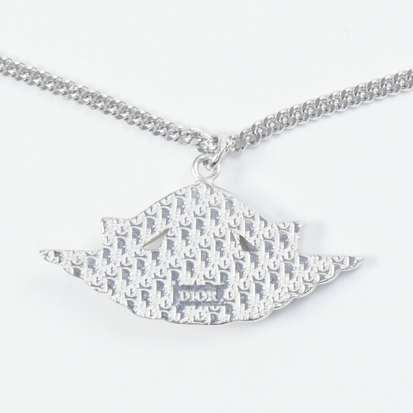 ナイキ ディオール ネックレス 偽物 ディオール Jordan Air ディオール Wings Pendant Necklace 