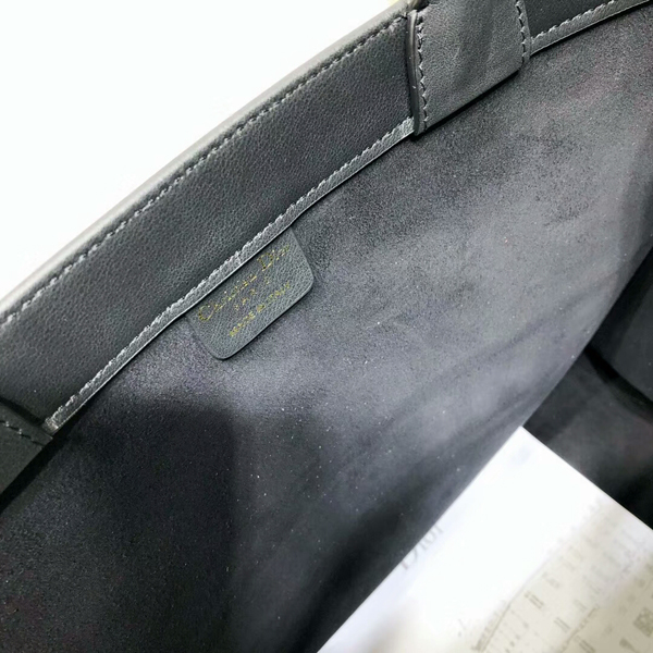 2018新作 ディオールスーパーコピー ディオール BOOK TOTE M1286ZWSG_M911