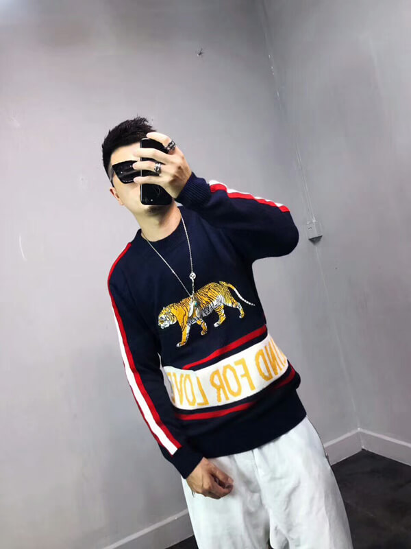 18AW グッチコピー BLIND FOR LOVE タイガ―ニット