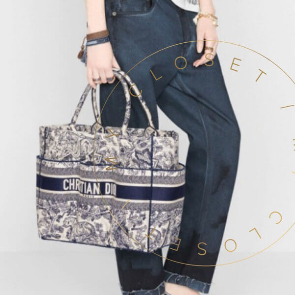 ディオール ブックトート 偽物 Christian ディオール★SAC CATHERINE TOTE キャサリントートバッグ M1279ZTDT_M808