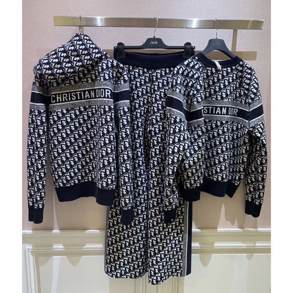 ディオール 偽物 ニット 2020 F/W★ディオール★REVERSIBLE SWEATER がこの秋大活躍