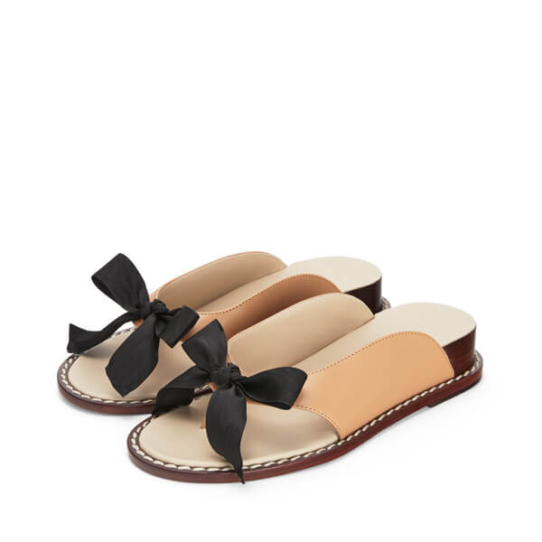 ロエベ シューズ 偽物 ロエベ ☆ ウェッジ Flip Flop サンダル☆ 3色 453.10.353