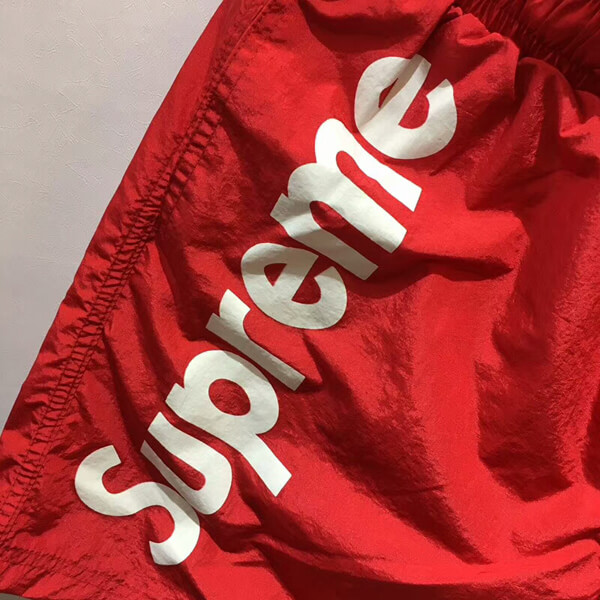 18AW シュプリームスーパーコピー シュプリーム Split Logo Water Short 水着 赤