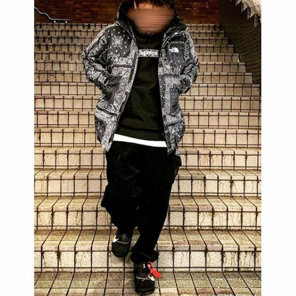 シュプリーム Tシャツ 偽物 シュプリーム 偽物人気！入手困難 激レア! シュプリーム bandana Box Logo