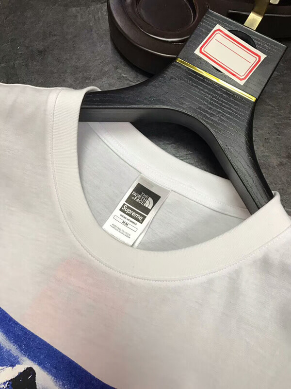 2020SS新作 シュプリームスーパーコピー シュプリーム x The North Face Mountain White Tee Tシャツ 白